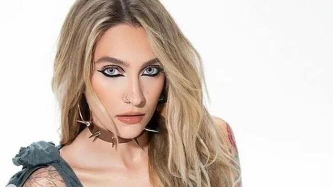 迈克尔·杰克逊|迈克尔·杰克逊女儿，成为KVD的新代言人，模仿80年代风格引热议