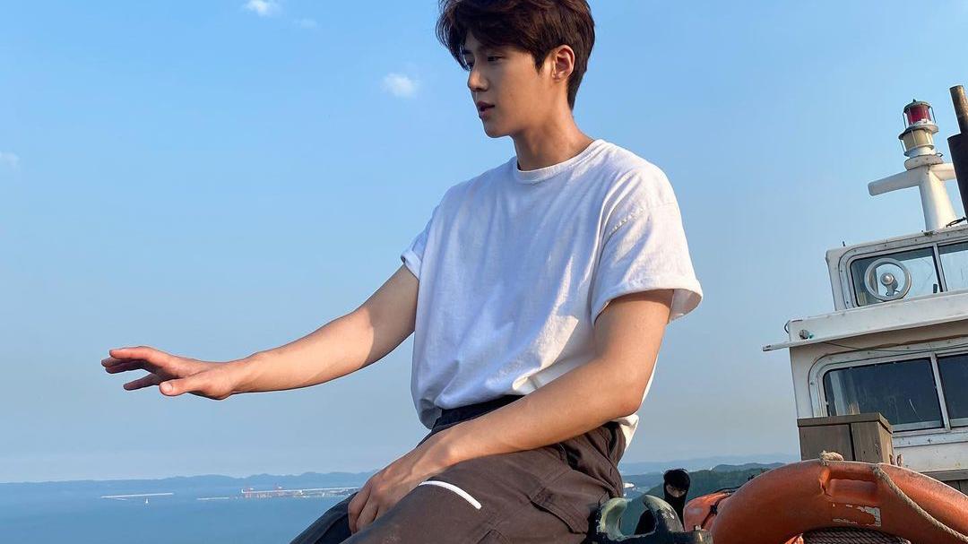 金宣虎|大势男星私生活风波后首次吐露真心：度日如年，无法平复心情