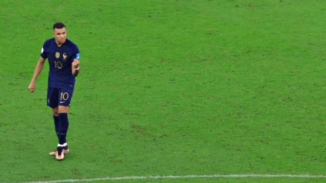 朝梅西握拳庆祝早了！姆巴佩97秒两球+帽子戏法仍超神狂刷20纪录