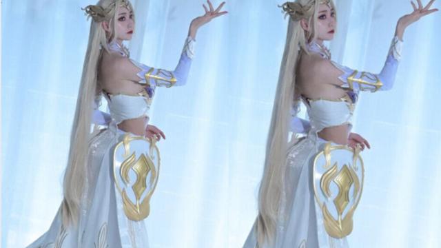 小姐姐|《斗罗》大长腿美女COS千仞雪，身材比动漫还好，腰部很有韵味