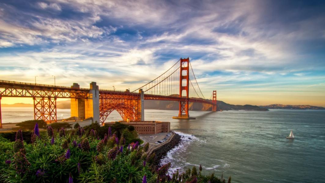 |加州的旧金山：美国的旧金山这座城市一直展现自己的浪漫