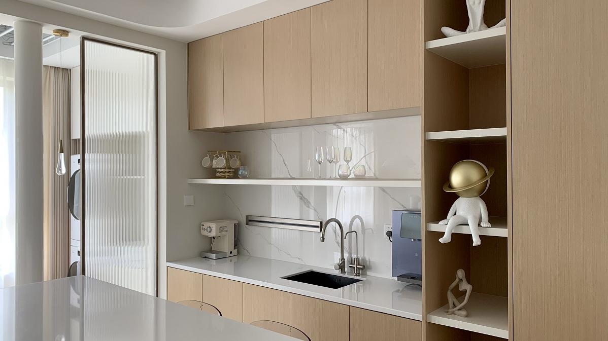 大横厅设计形式多，个性强，舒适度高，果真符合当代年轻人审美