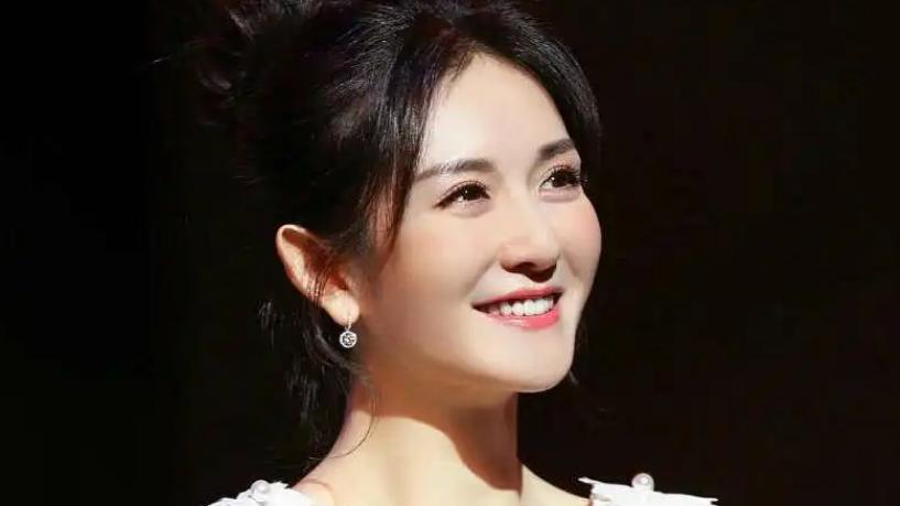 王心凌|谢娜的情商让人着急，自认幽默喊话观众，竟惹王心凌变脸