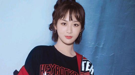 白梦妍|杨紫白鹿玩起“一带三”，开启新的搭配模式，挑大梁任重而道远