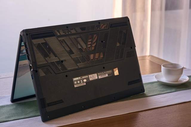 苹果|返校选本？高性价比，我推荐神舟战神G8-DA7NP