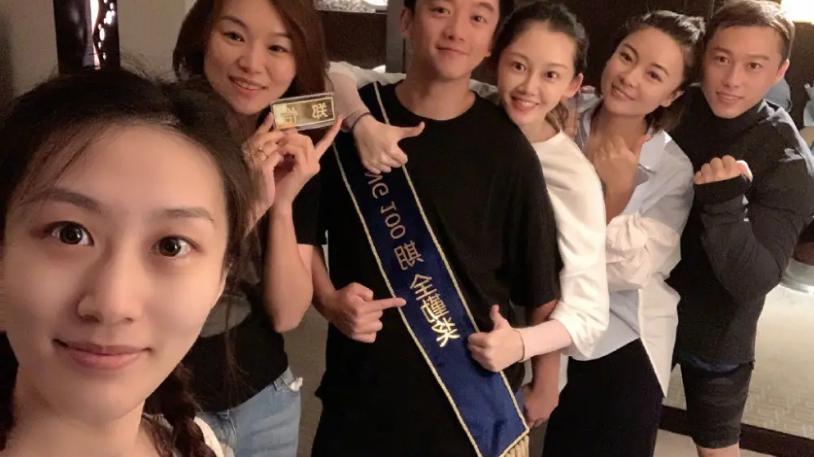 郑恺|《奔跑吧10》迎喜讯，又新增一名“新成员”，郑恺表示：想回家！