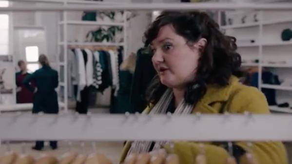 键盘侠|被网暴后，她干掉键盘侠，切下他们的中指