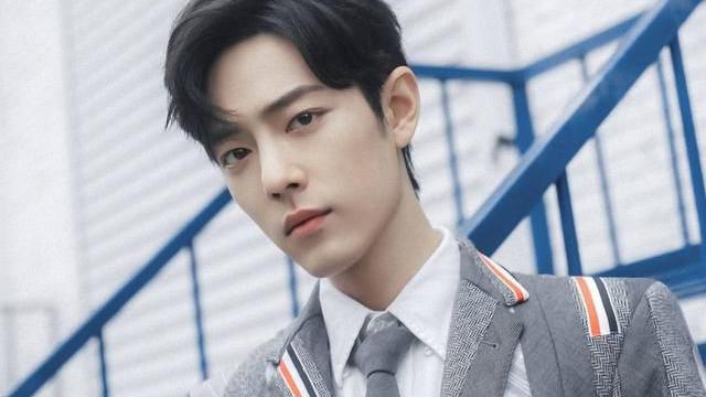 肖战|娱乐圈有哪些先驱者？肖战就是先驱者！