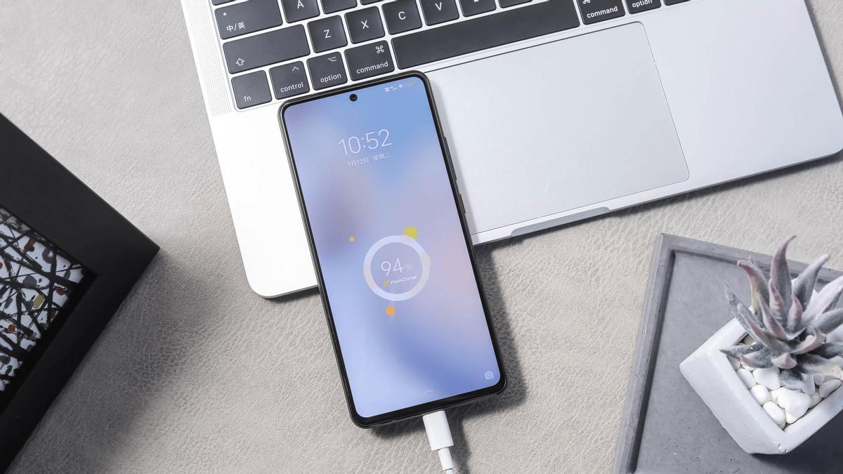 Windows|12分钟即可充满，2K+120Hz+骁龙8 Plus，下月登场
