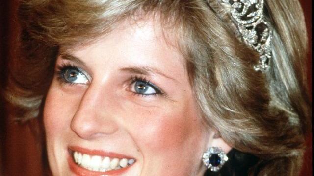 戴安娜王妃|“卡米拉比戴安娜更好！”王室专家：她很好相处