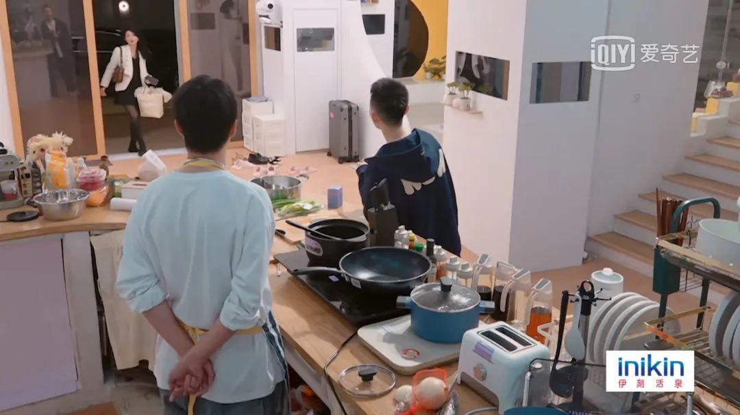 盲盒|谈恋爱总有千般委屈，万般烦恼