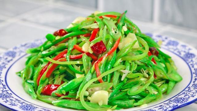 鸡翅|4种四季豆好吃的做法，简单家常又营养，端上桌家人都爱吃