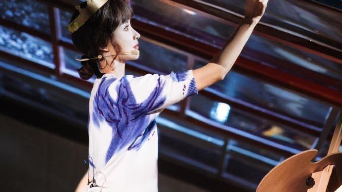 张歆艺|难怪没认出来！张歆艺浪姐美出新高度，网友：真人版洋娃娃