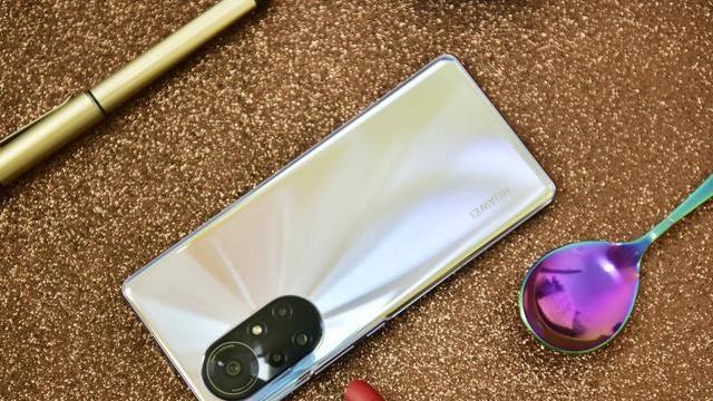 nova|华为放下“骄傲”，nova10Pro不在高价，12+512G不到四千