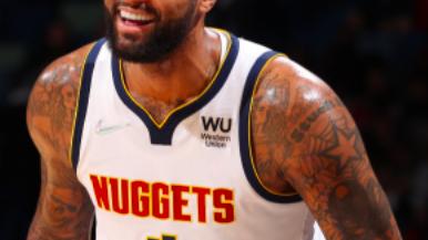考辛斯|季后赛生涯新高！考辛斯15分钟12中8打出身价，留在NBA大有机会