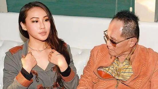 罗兆辉|香港4大风流老祖，有人每年换172个女友，有人因小51岁的女友痛哭