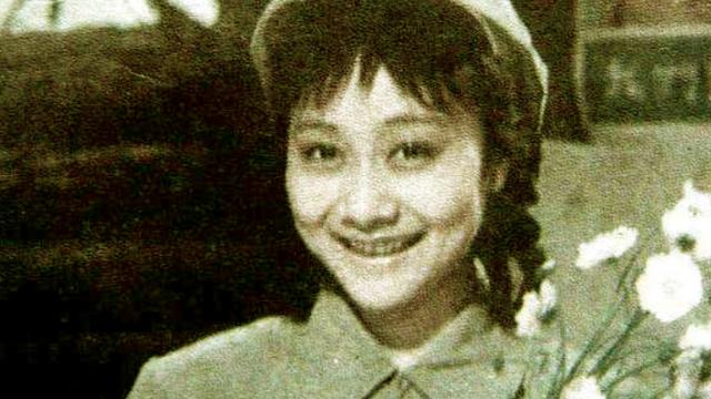 黄梅莹|演员黄梅莹的丈夫金鑫：心疼妻子坎坷的命运，宠爱38年生一子