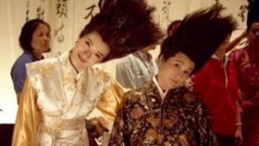 唐伯虎点秋香|你肯定没见过的《唐伯虎点秋香》片场照，这个镜头原来是这么拍的