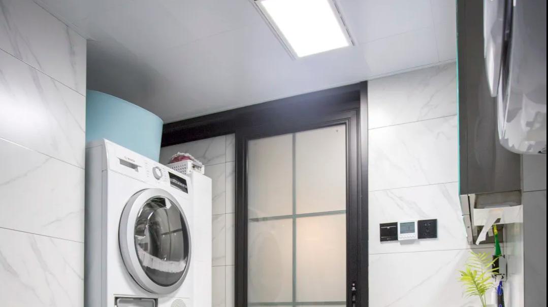 卫生间安装浴霸，不要只关注品牌，安装位置才是吹出暖风的关键