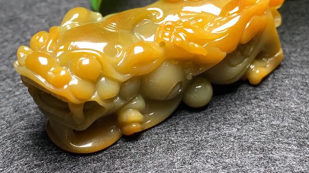 翡翠|翡翠貔貅可不是只能招财，这些寓意和忌讳要清楚，才能更好的用它