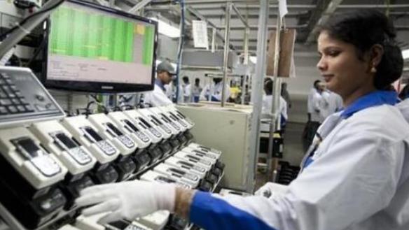 郭台铭|苹果迁出8条生产线，郭台铭始料未及，网友：到底谁离不开谁？