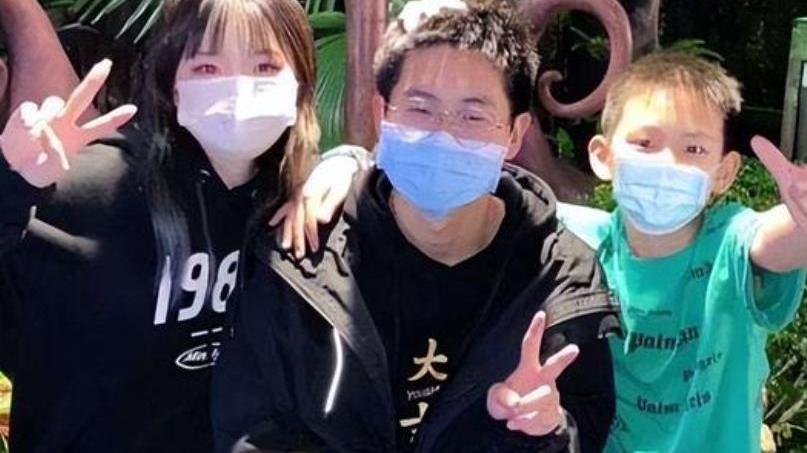 姐姐|孙海洋女儿为大家送高考祝福，孙卓现身评论区，姐姐回复支棱起来