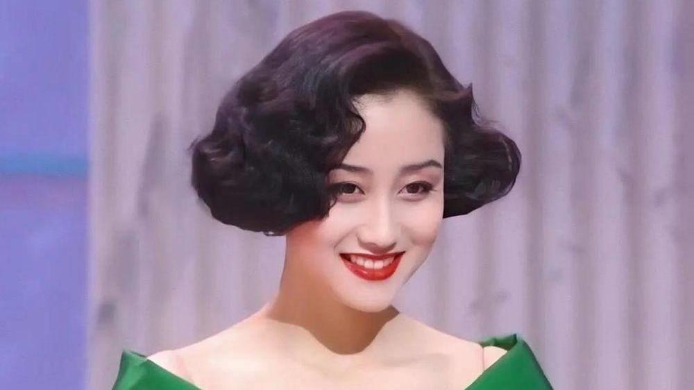 利智|利智的一生：成龙为她倾倒，赌王要纳她五太，李连杰为她抛妻弃子