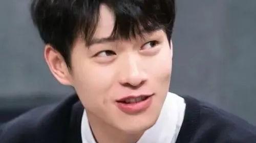 魏大勋|官宣！悄悄恋爱了？