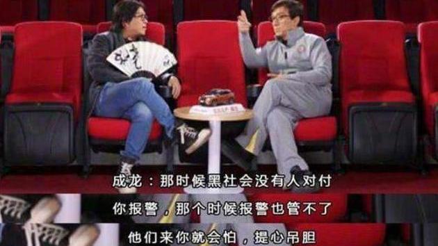 李连杰|1992年，李连杰接到一通电话浑身发抖，转身经纪人身中9弹当场毙命