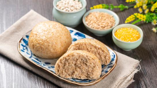 血糖|多吃粗粮可以降血糖？医生：2种“伪粗粮”或会加速血糖升高，要远离