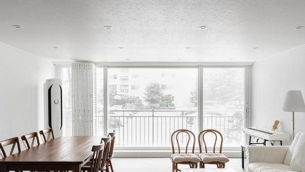 163㎡大面积留白，“去繁化简”不为省钱，只因向往的是简约自由