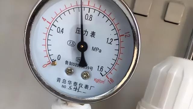 地暖压力不够，别盲目处理，分清3种情况就可以找到解决办法