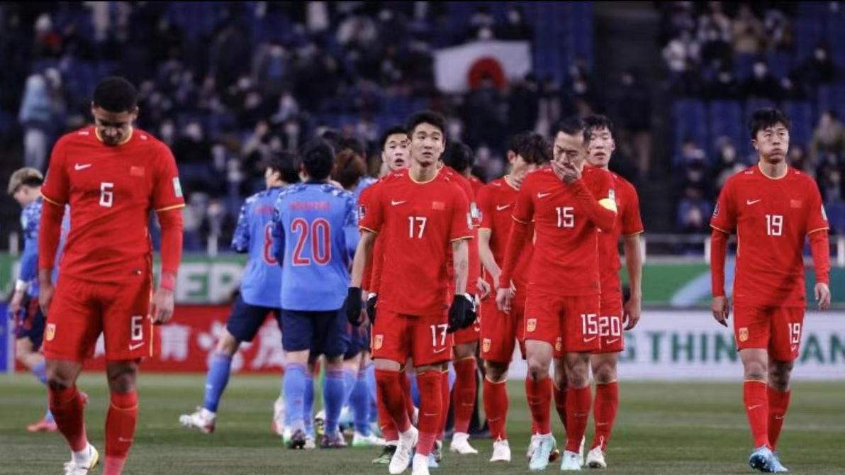 国足|敢不敢应战？西安花木兰小学足球队正式向国足下战书，豪言三比零
