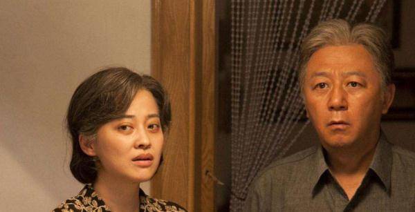 父母爱情|《父母爱情》里最没出息的两人，现实中一个是化妆师，一个是导演