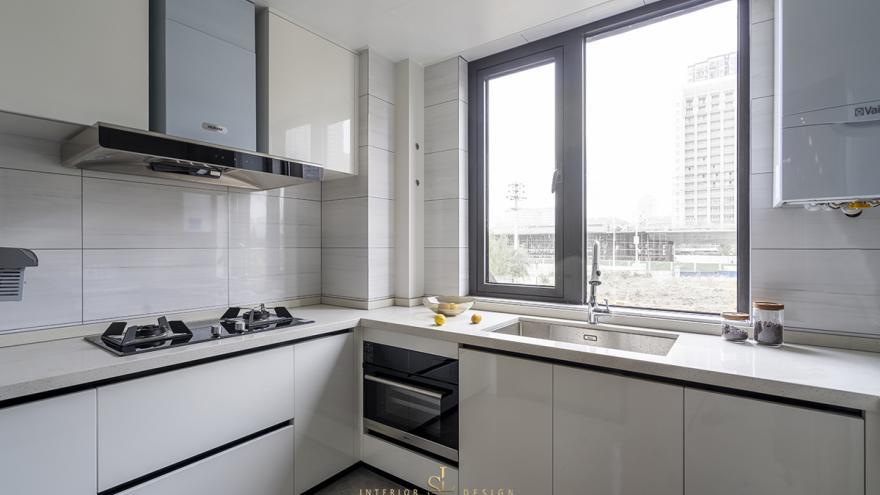 为何别人5㎡厨房看着更宽敞，学会这5招，角落利用好分分钟的事