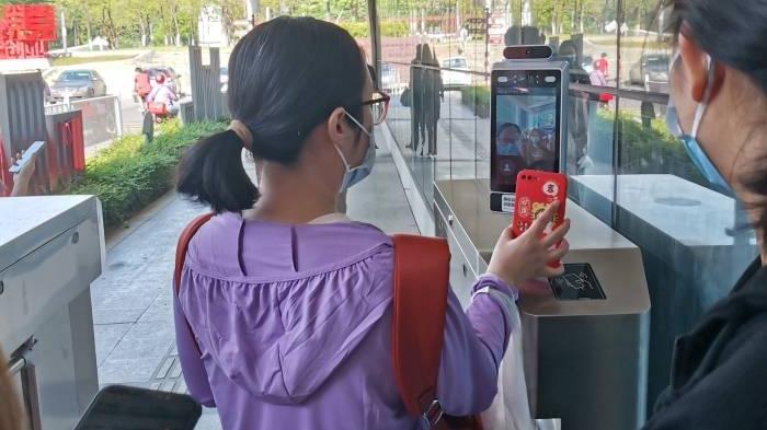 健康码|人脸健康码一体机、健康码核验终端…数字哨兵如何挑选？