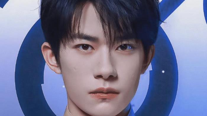 易烊千玺|易烊千玺要和刘浩存二搭？张艺谋新片还未开拍，就遭到粉丝抵制