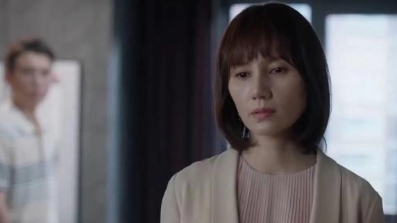 袁泉|虽然扮年轻很流行，袁泉却在44岁展示出别样魅力，这样更有味道