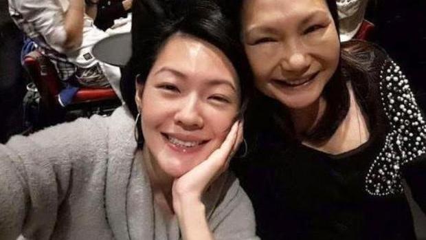 大S|19岁当酒家女养7位小姑，花800万和老公离婚，大S的妈才是个狠人