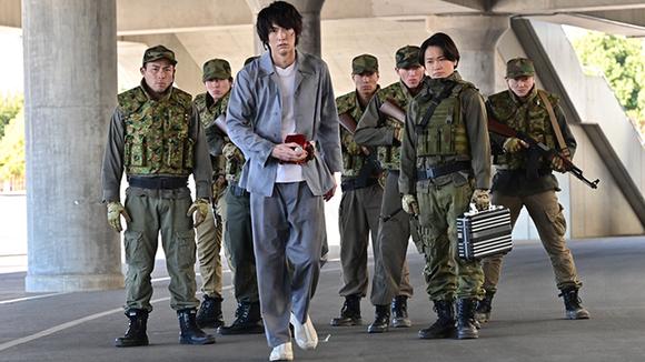 预告|假面骑士贝尔外传第二话预告：父母的爱情故事，诺亚化身带恶人！