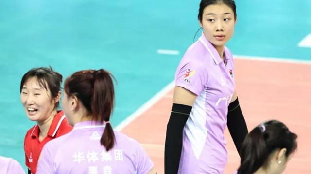 龚翔宇|99年女排新星将奇袭！挑战龚翔宇主力之位，世联赛检验强攻实力