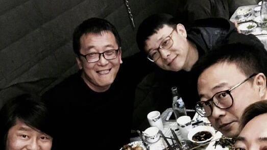 陆妍淇|歌手沈庆骑电瓶车遇意外去世，终年52岁！老狼叶蓓丁薇悲痛悼念