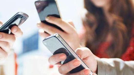 脊柱侧凸|毁膝盖、伤腰椎的10个动作，第一个你就常做！