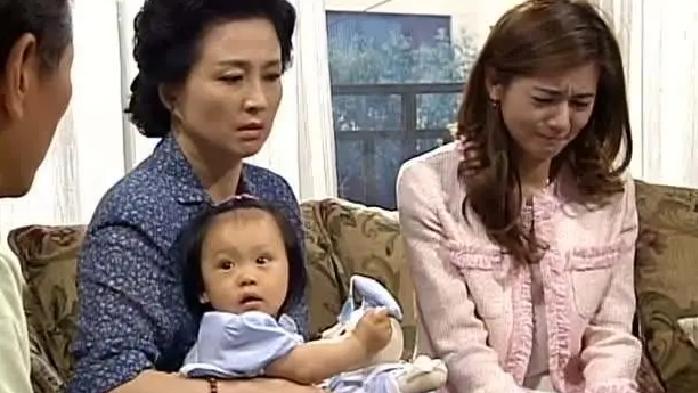 雅俐瑛|人鱼小姐：白秀林比雅俐瑛还优秀吗？为何她能轻易打败雅俐瑛呢？