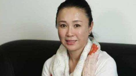 傅艺伟|大陆第一美女，“吸毒”长达7年，身价过亿至今仍无人娶