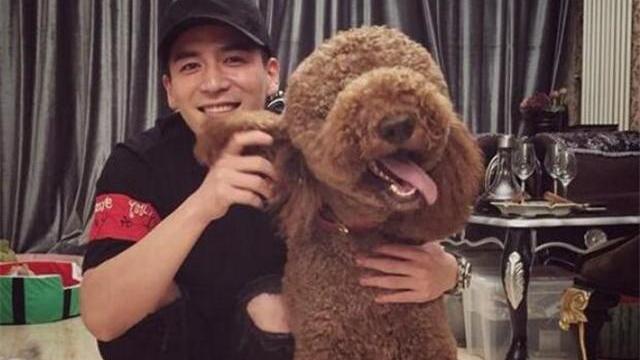 参观魏千翔住的豪宅，家里设有健身房坚持健身，难怪身材这么好