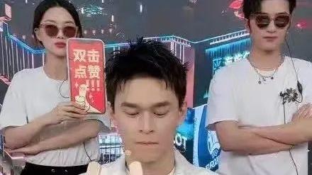 孙杨|孙杨沦落成带货主播，赖谁呢？赖他妈！