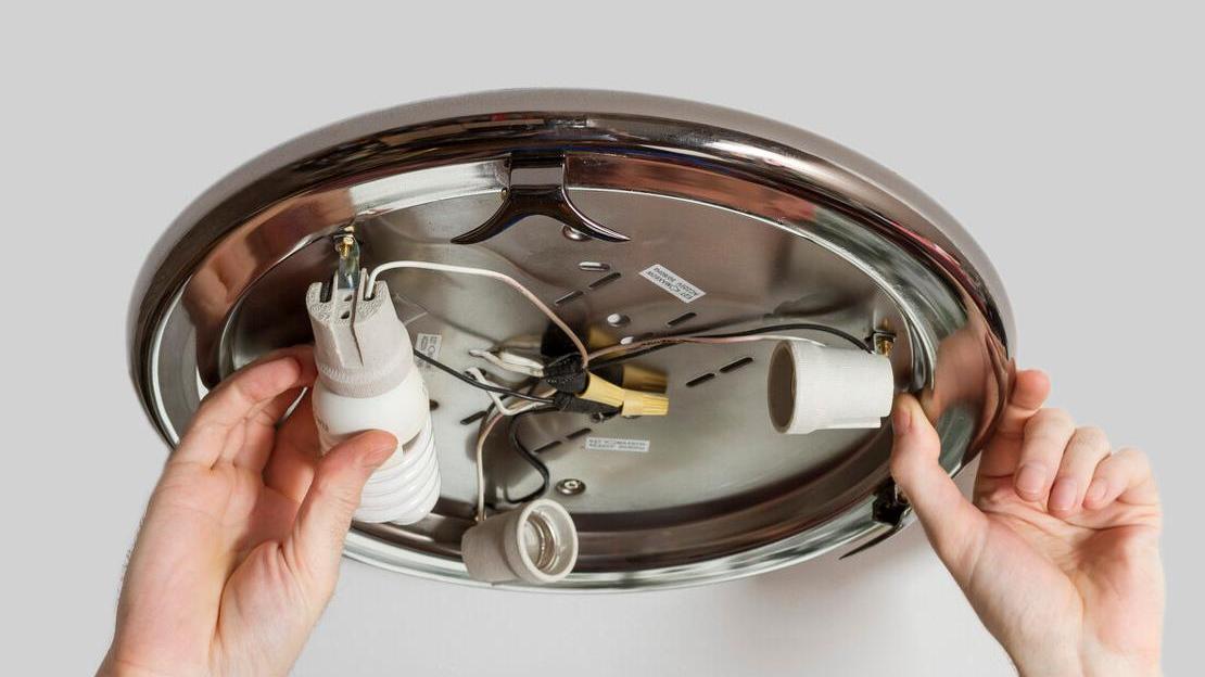 家里的吸顶灯怎么安装？需要了解什么？有哪些安装步骤？