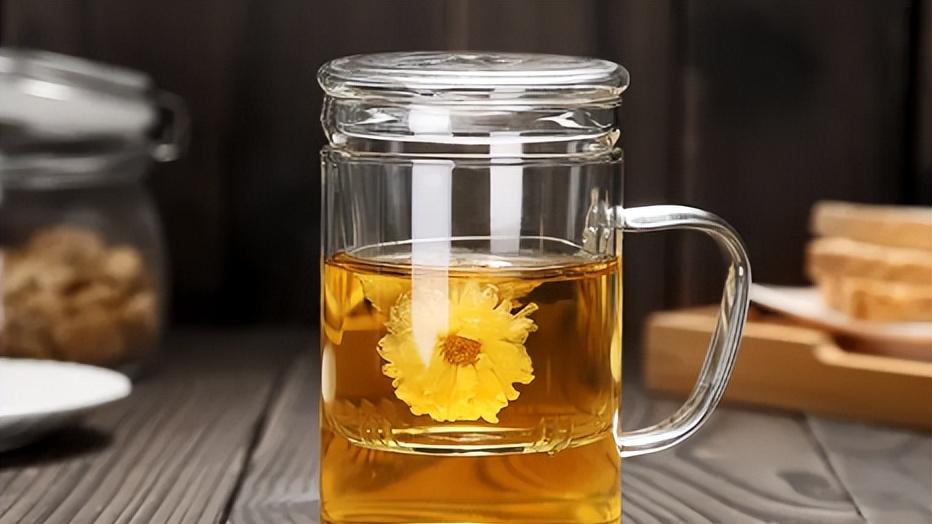 茶叶|泡茶叶还在加热水？难喝正常，教你2个技巧，让茶汤更加鲜香