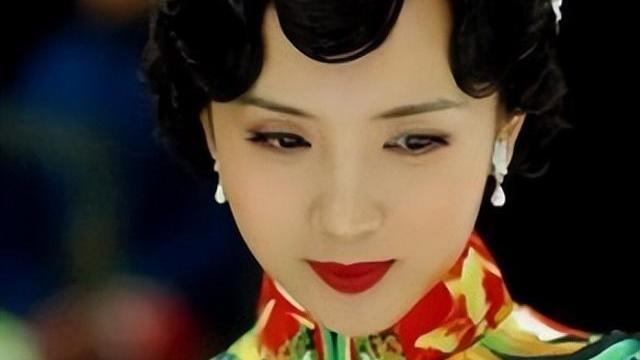 明星|8位天生为旗袍而生的女明星，美得像油画一样，不愧是万人迷！